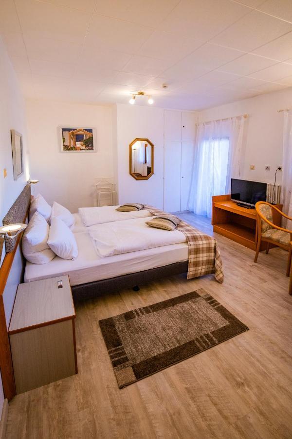 Berghotel Waidmannsheil Battenberg  Luaran gambar